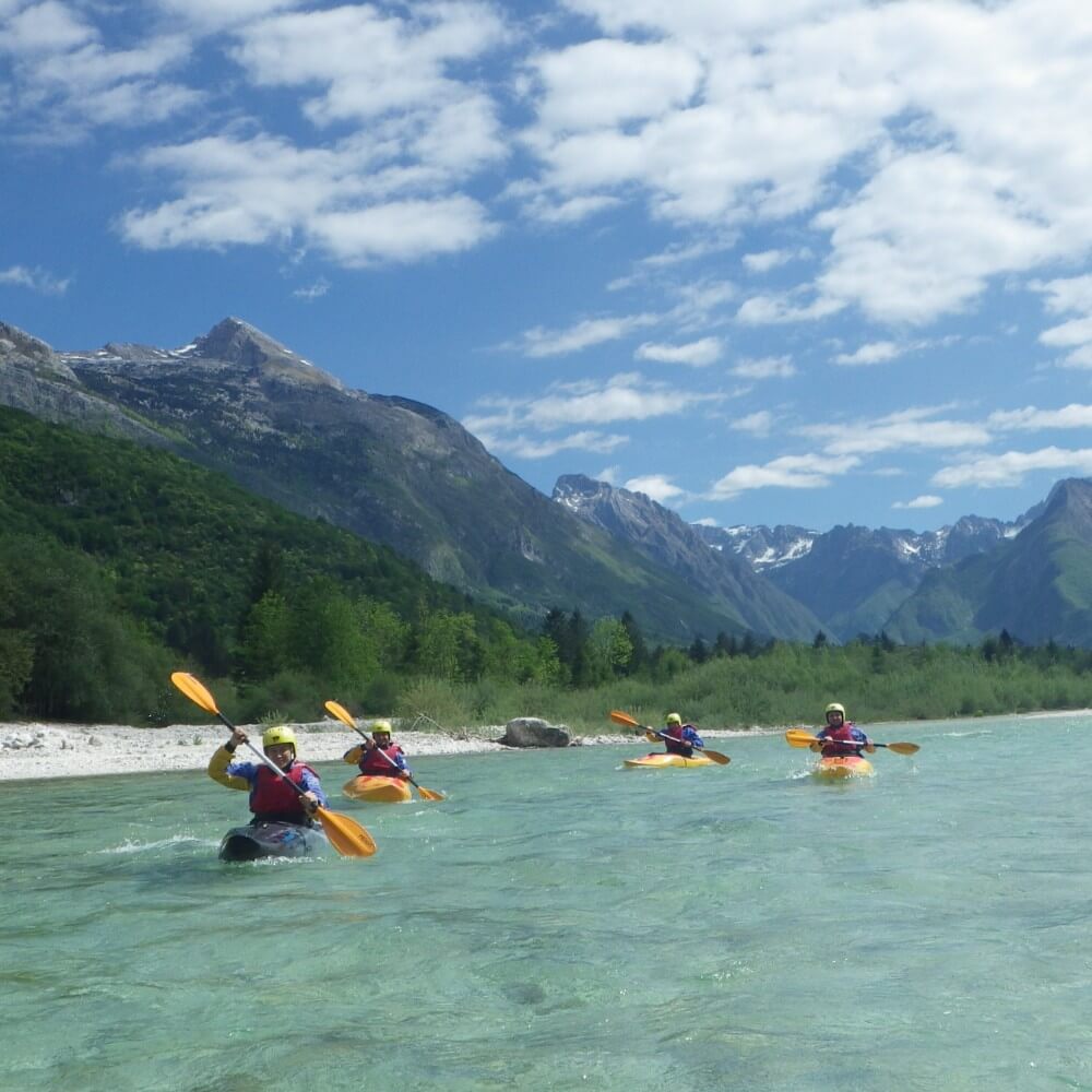 KAYAK DESCENT